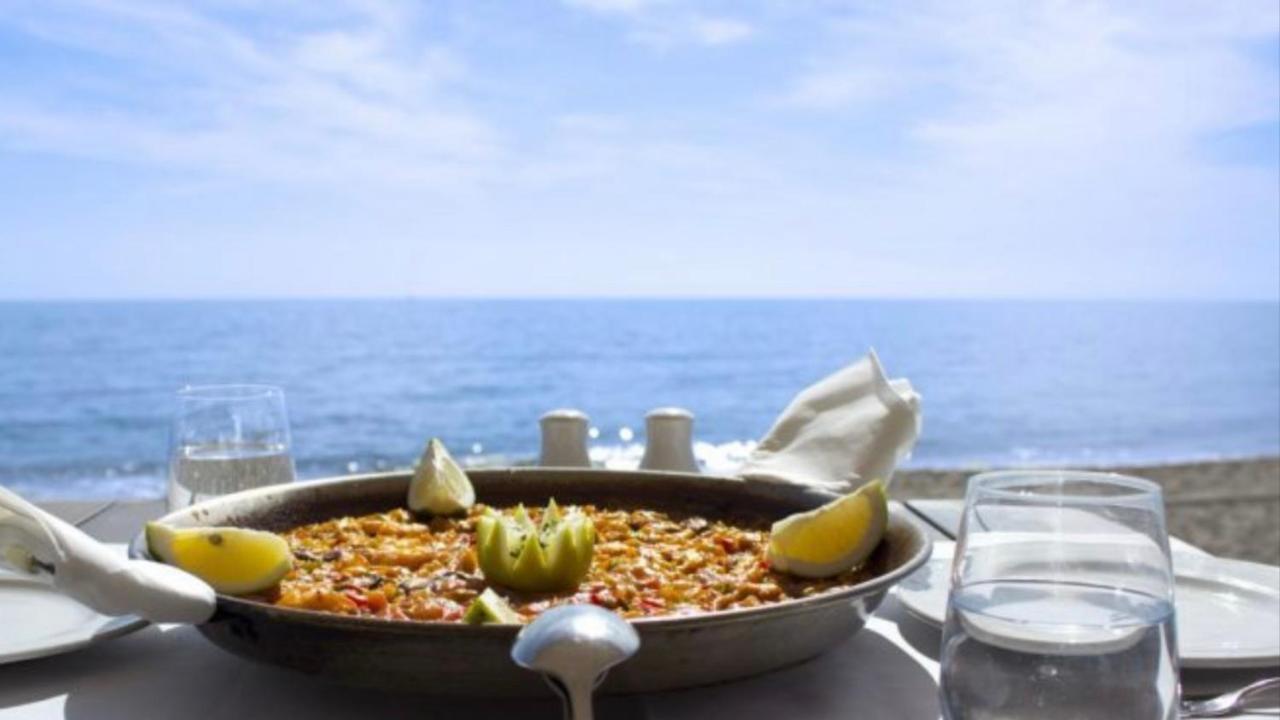 Marbella Beachfront - Beachside Apartment With Stunning Sea Views Exterior photo